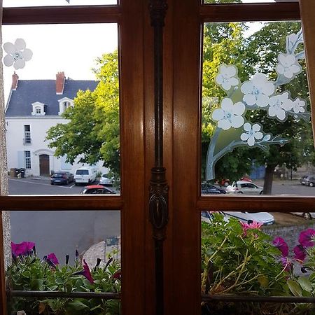 Le Petit Logis De Tinteniac Angers Exterior foto