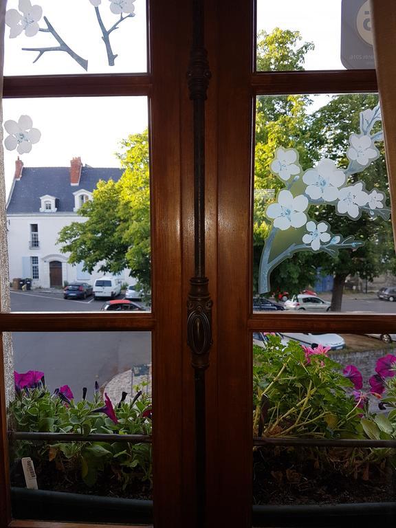 Le Petit Logis De Tinteniac Angers Exterior foto